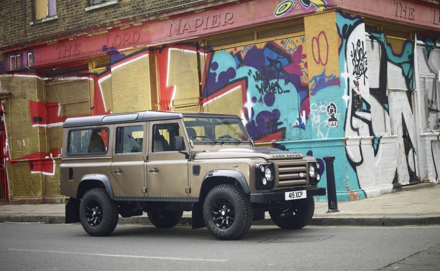 Land Rover Defender 110 Station Wagon X-Tech Edition '2011